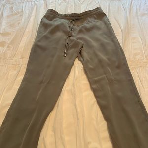 Mendocino 100% silk grey pants